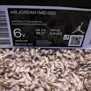 Air Jordan 1 Mid GS Sneakers